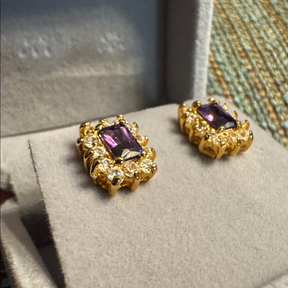 3101 Swarovski Crystal Elements Post Earrings - image 2